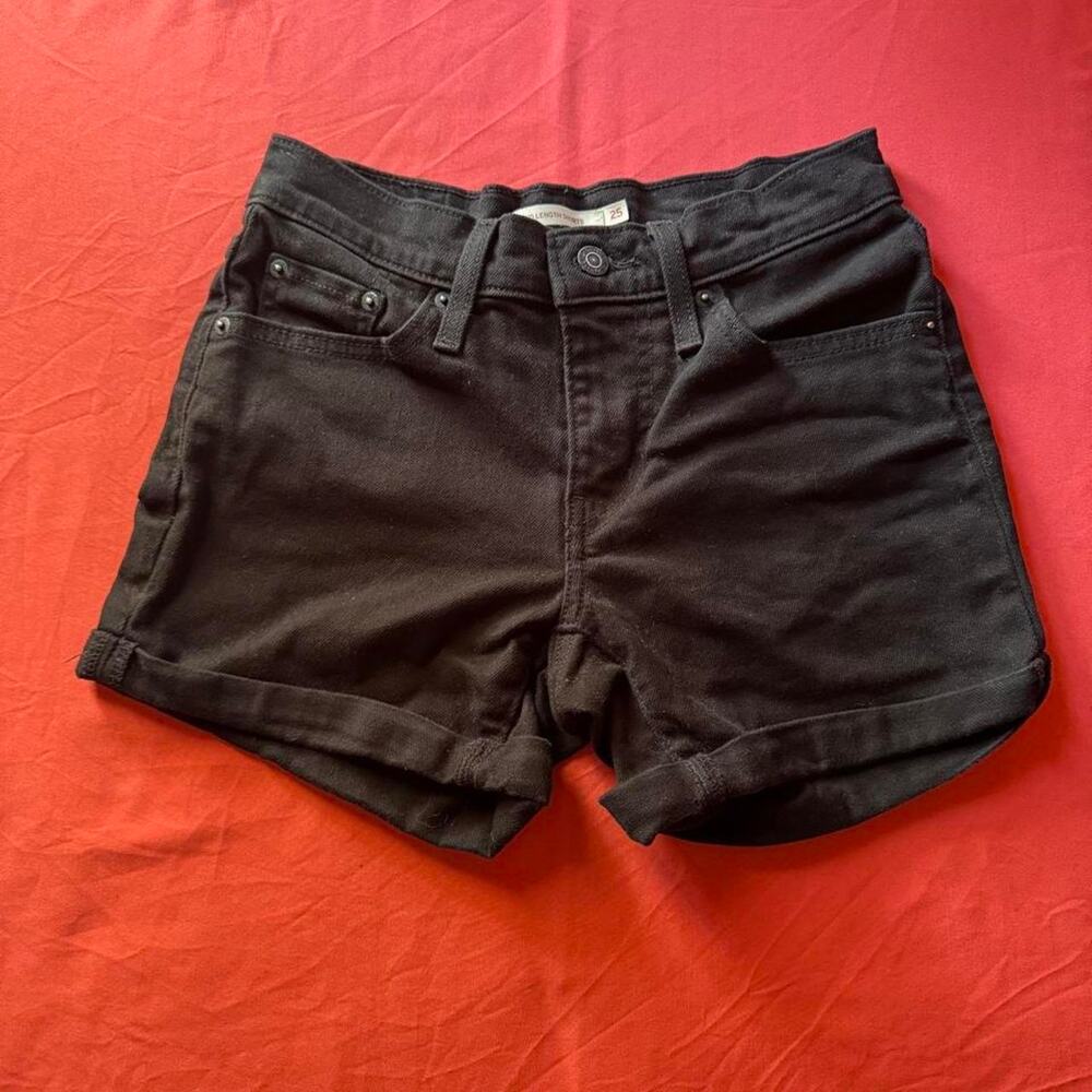 Levi’s Mid Length Denim Shorts- Size Women's W25- US0/XS
